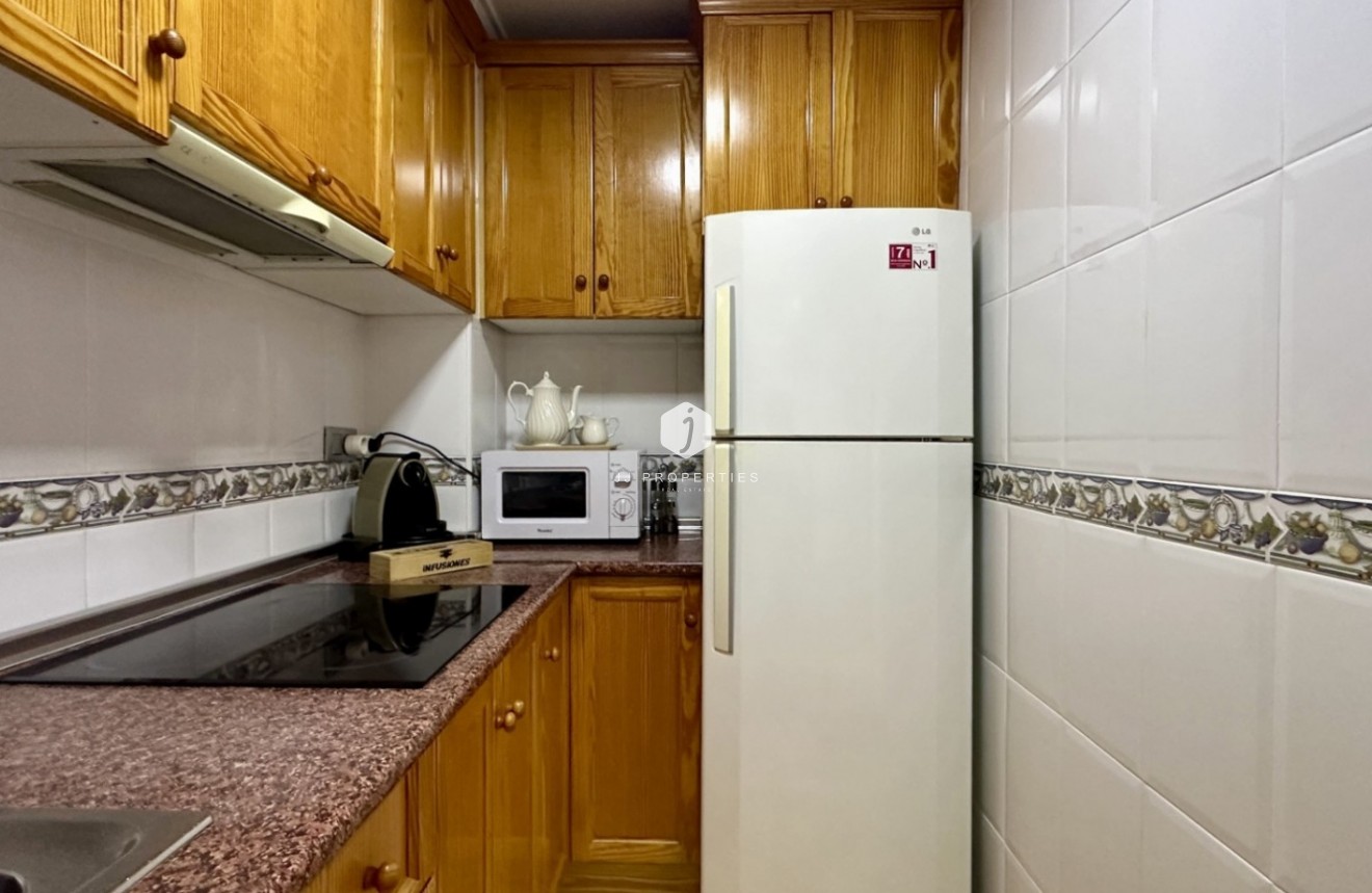 Resale - Apartment / flat -
Torrevieja - Costa Blanca