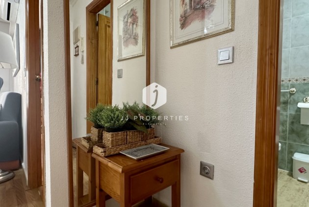 Resale - Apartment / flat -
Torrevieja - Costa Blanca