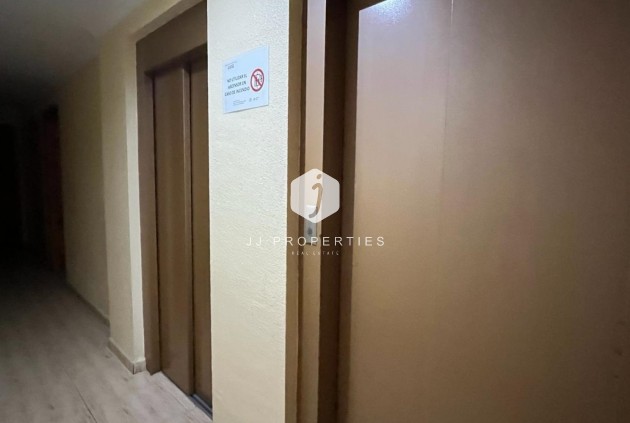 Resale - Apartment / flat -
Torrevieja - Costa Blanca