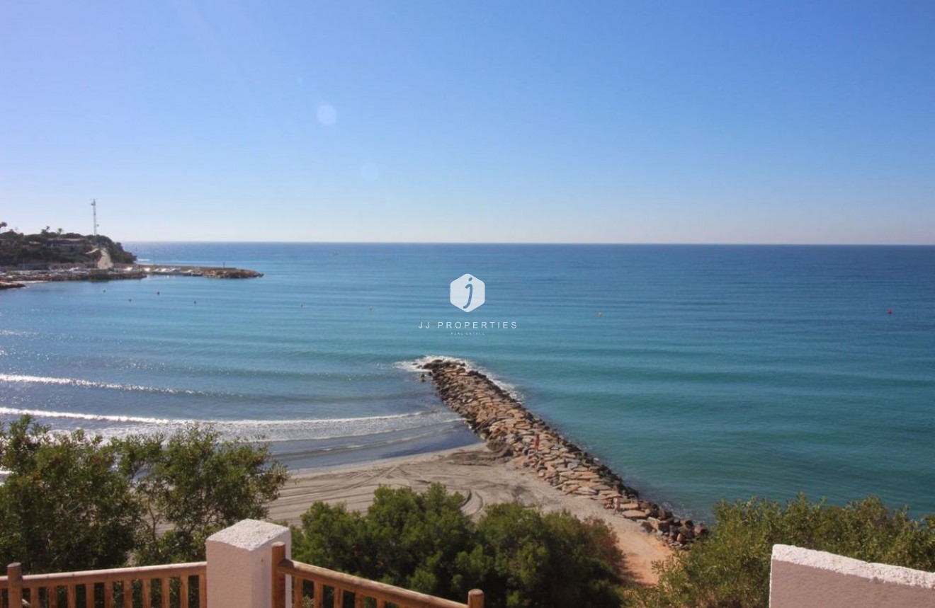Aus zweiter Hand - Villa -
Cabo Roig - Costa Blanca