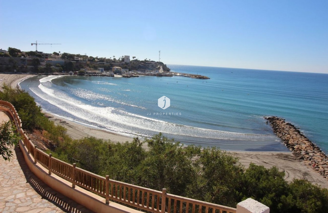 Aus zweiter Hand - Villa -
Cabo Roig - Costa Blanca