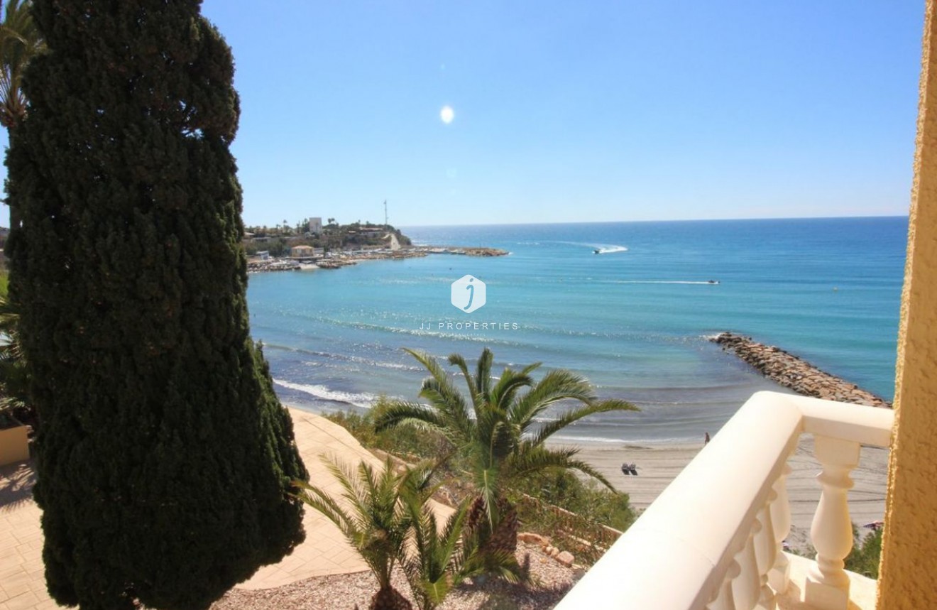 Aus zweiter Hand - Villa -
Cabo Roig - Costa Blanca