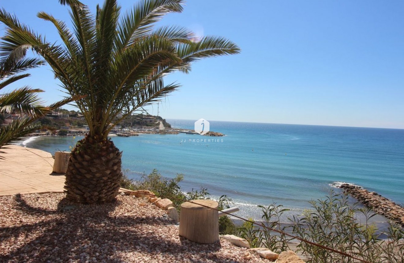 Aus zweiter Hand - Villa -
Cabo Roig - Costa Blanca
