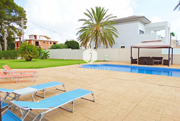 Aus zweiter Hand - Villa -
Cabo Roig - Costa Blanca
