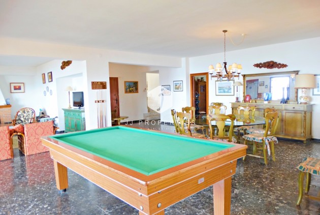 Aus zweiter Hand - Villa -
Cabo Roig - Costa Blanca