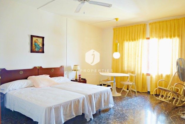 Aus zweiter Hand - Villa -
Cabo Roig - Costa Blanca