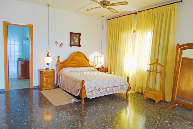 Aus zweiter Hand - Villa -
Cabo Roig - Costa Blanca