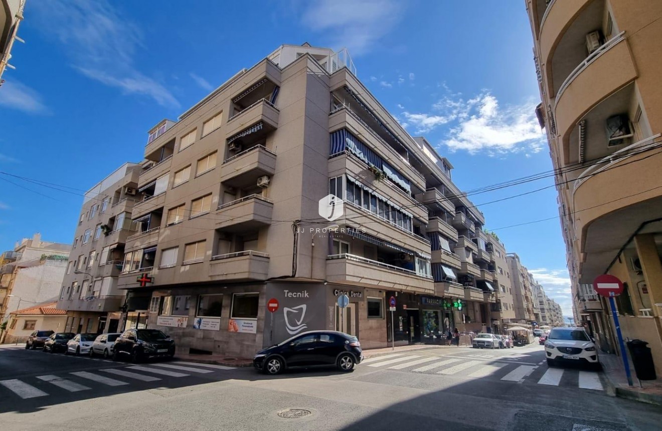 Aus zweiter Hand - Wohnung -
Torrevieja - Playa del Cura