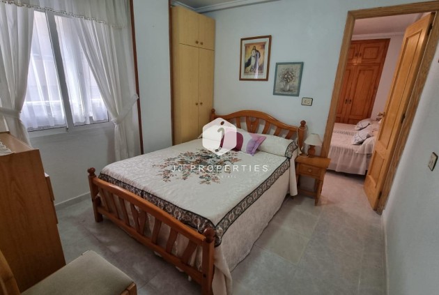 Aus zweiter Hand - Wohnung -
Torrevieja - Playa del Cura