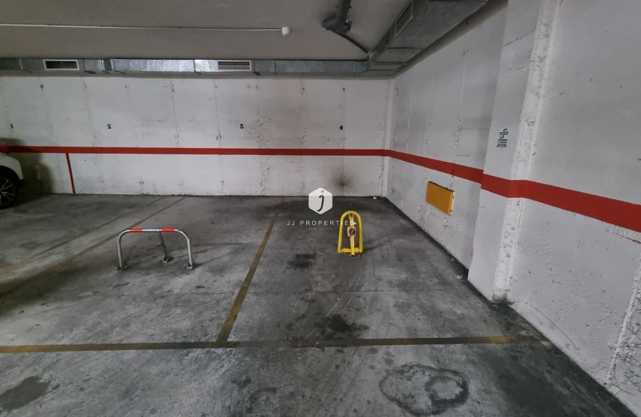 Aus zweiter Hand - Wohnung -
Torrevieja - Playa del Cura