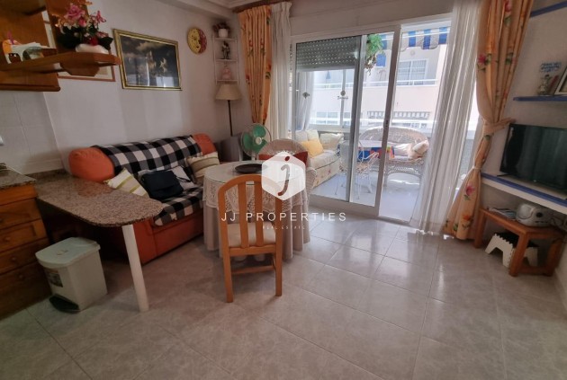 Aus zweiter Hand - Wohnung -
Torrevieja - Playa del Cura