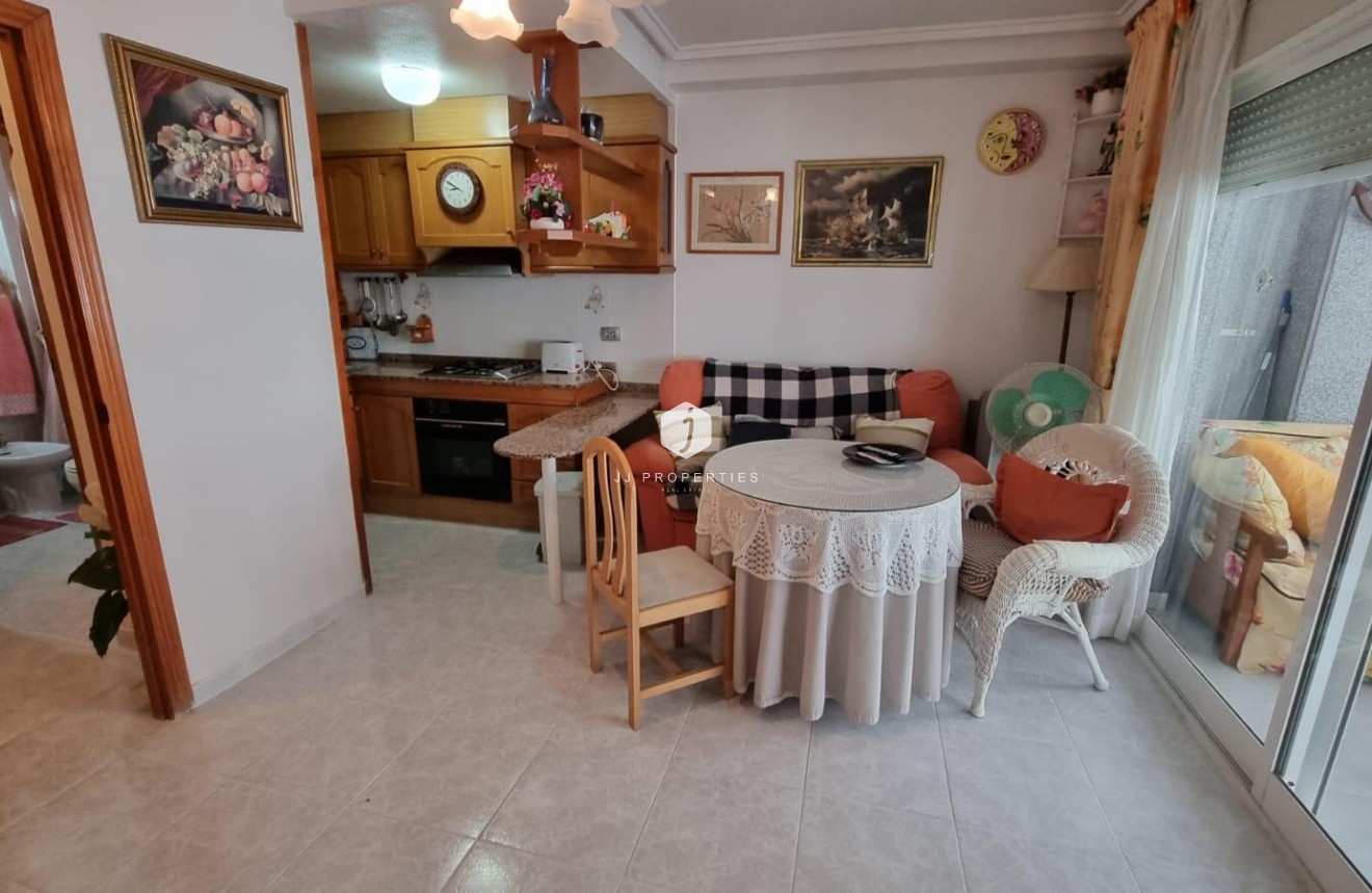 Aus zweiter Hand - Wohnung -
Torrevieja - Playa del Cura