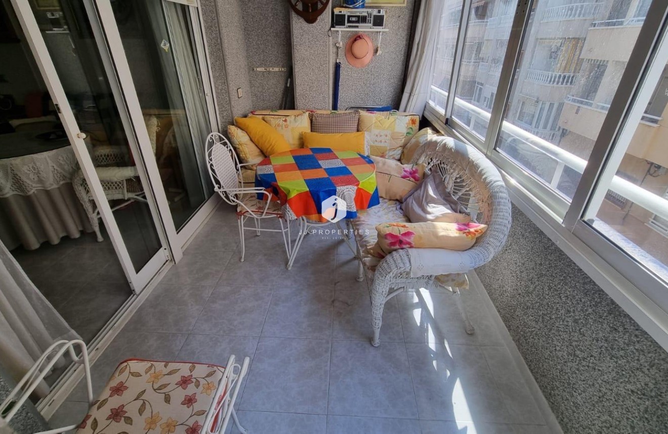 Aus zweiter Hand - Wohnung -
Torrevieja - Playa del Cura