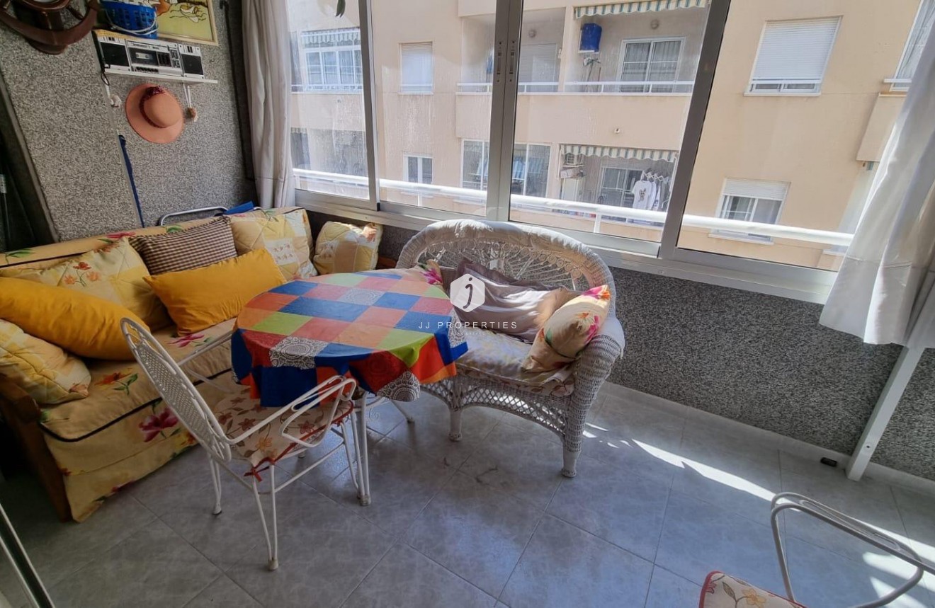 Aus zweiter Hand - Wohnung -
Torrevieja - Playa del Cura