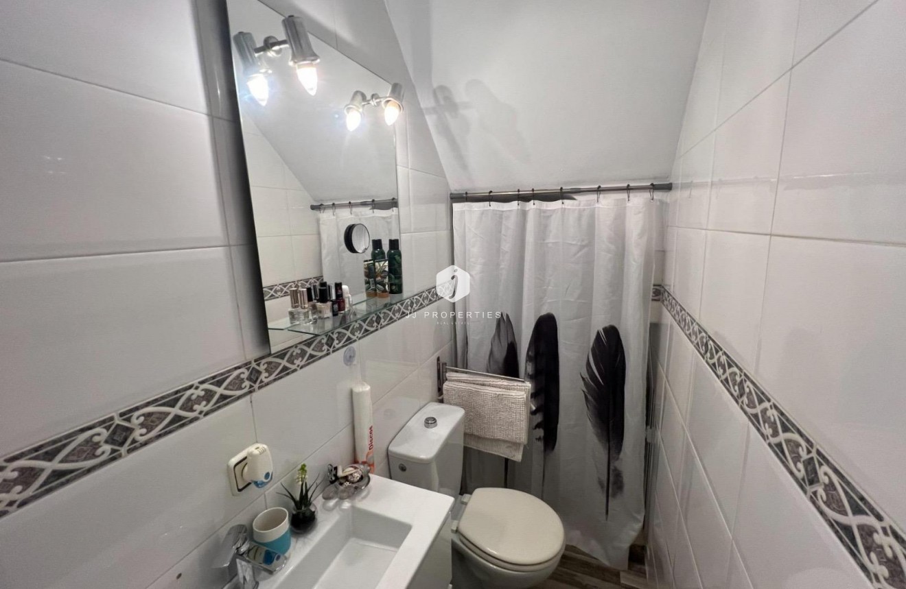 Aus zweiter Hand - Chalet -
Torrevieja - Calas blanca