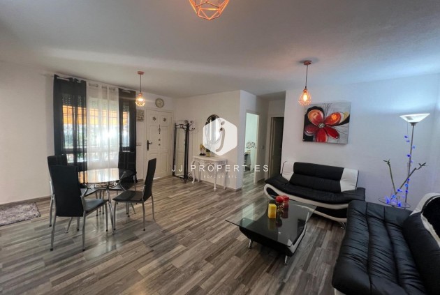 Aus zweiter Hand - Chalet -
Torrevieja - Calas blanca