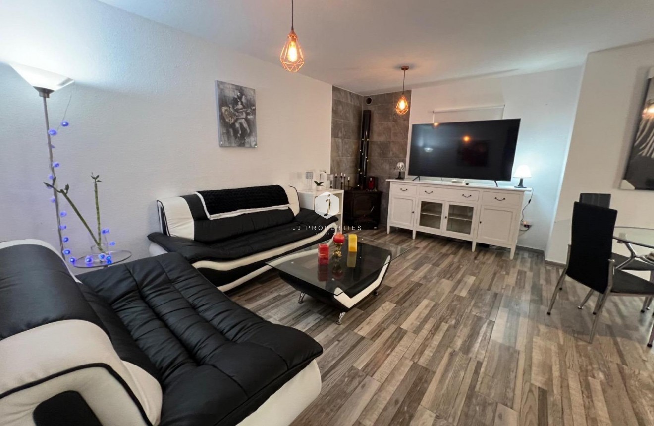 Aus zweiter Hand - Chalet -
Torrevieja - Calas blanca