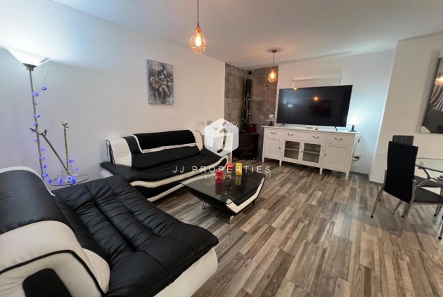 Aus zweiter Hand - Chalet -
Torrevieja - Calas blanca