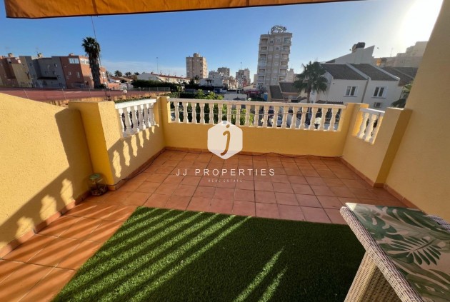 Aus zweiter Hand - Chalet -
Torrevieja - Calas blanca