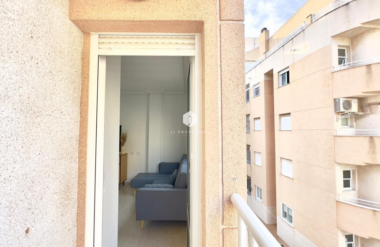 Aus zweiter Hand - Wohnung -
Torrevieja - Centro