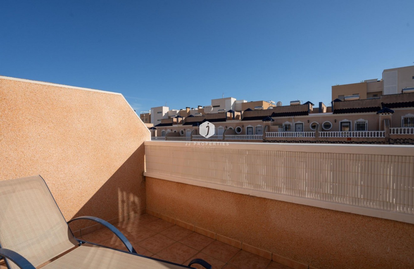 Aus zweiter Hand - Chalet -
Orihuela Costa - Los Dolses