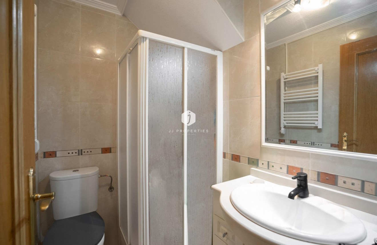 Aus zweiter Hand - Chalet -
Orihuela Costa - Los Dolses