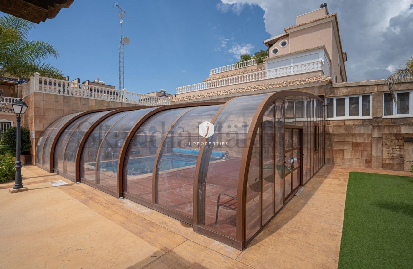 Aus zweiter Hand - Chalet -
Orihuela Costa - Los Dolses