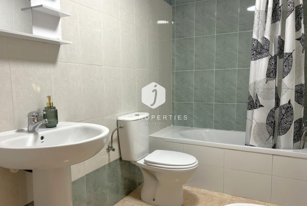 Aus zweiter Hand - Wohnung -
Torrevieja - El molino