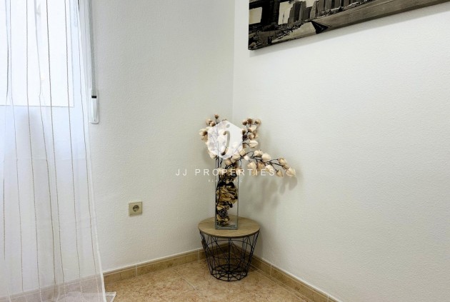 Aus zweiter Hand - Wohnung -
Torrevieja - El molino