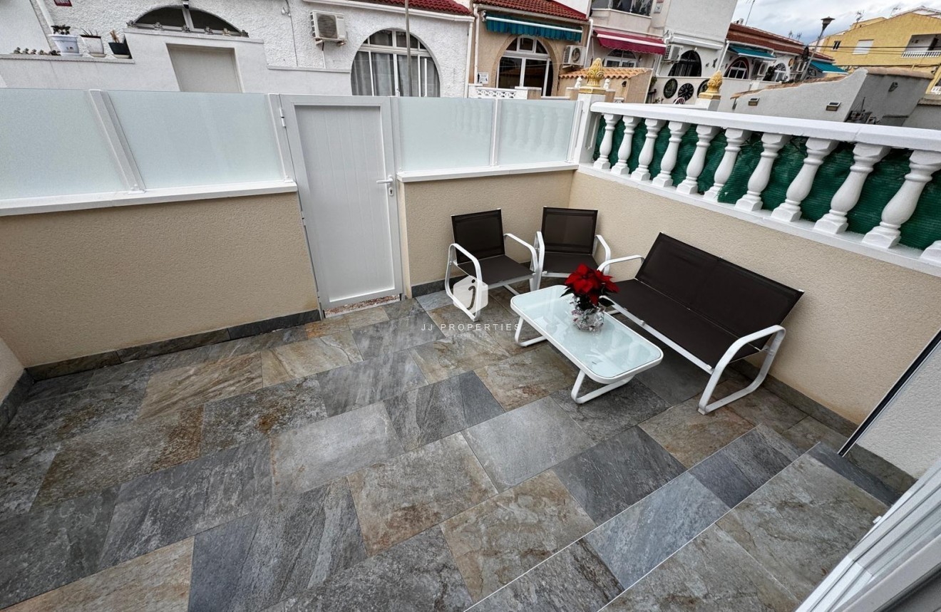 Aus zweiter Hand - Bungalow -
Torrevieja - La Siesta - El Salado - Torreta