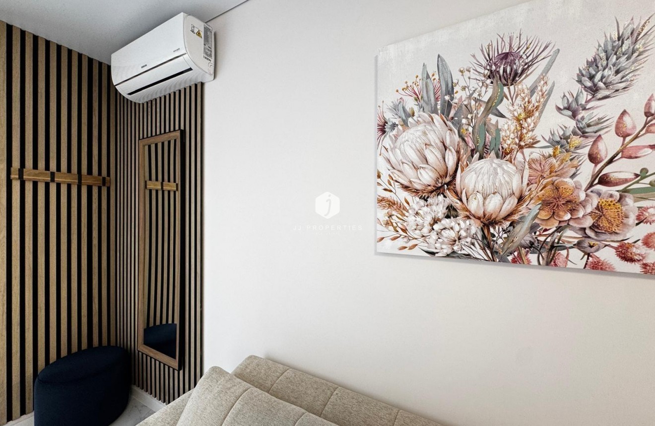 Aus zweiter Hand - Bungalow -
Torrevieja - La Siesta - El Salado - Torreta