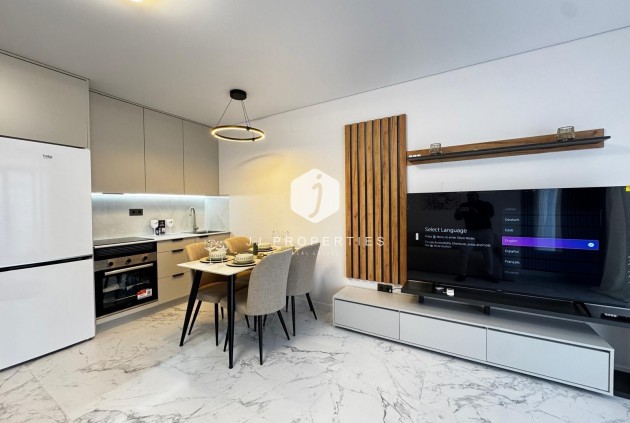 Aus zweiter Hand - Bungalow -
Torrevieja - La Siesta - El Salado - Torreta