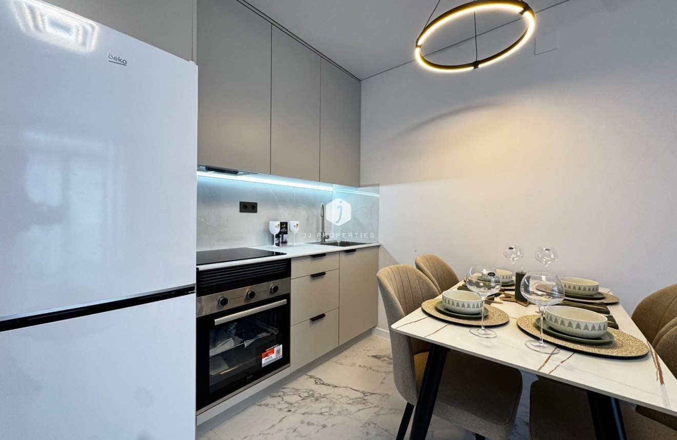 Aus zweiter Hand - Bungalow -
Torrevieja - La Siesta - El Salado - Torreta