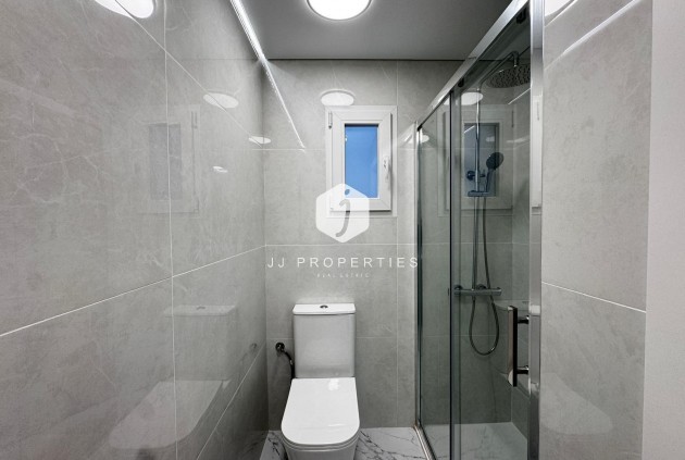 Aus zweiter Hand - Bungalow -
Torrevieja - La Siesta - El Salado - Torreta