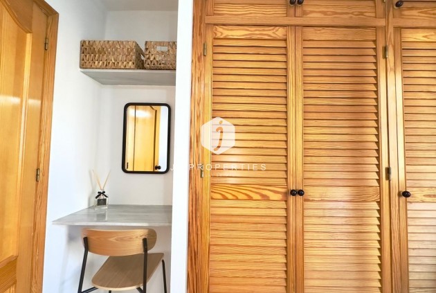 Tweedehands - Appartement / flat -
Torrevieja - Playa del Cura