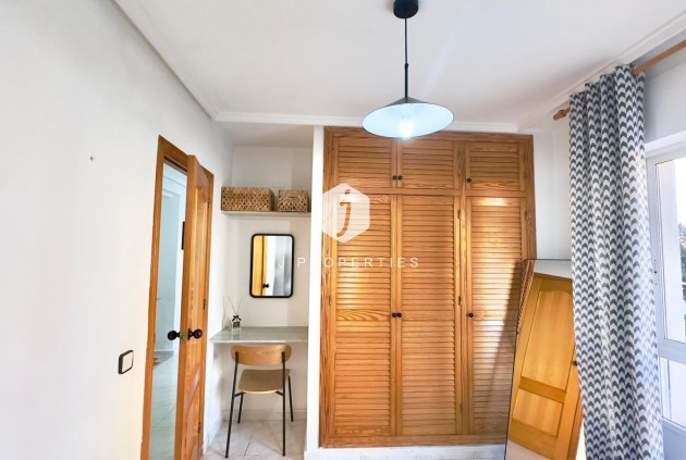 Tweedehands - Appartement / flat -
Torrevieja - Playa del Cura