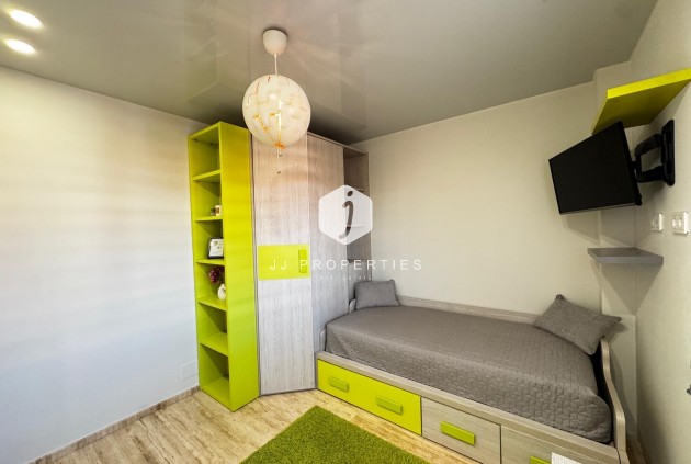 Resale - Penthouse -
Torrevieja - Estacion de autobuses