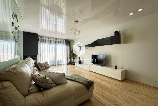 Resale - Penthouse -
Torrevieja - Estacion de autobuses