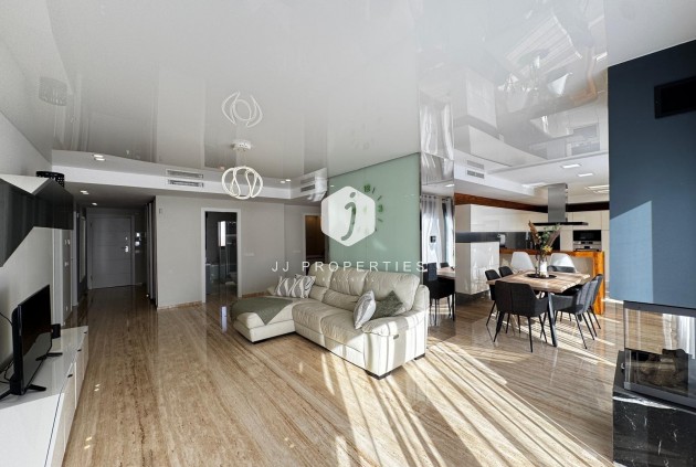 Resale - Penthouse -
Torrevieja - Estacion de autobuses