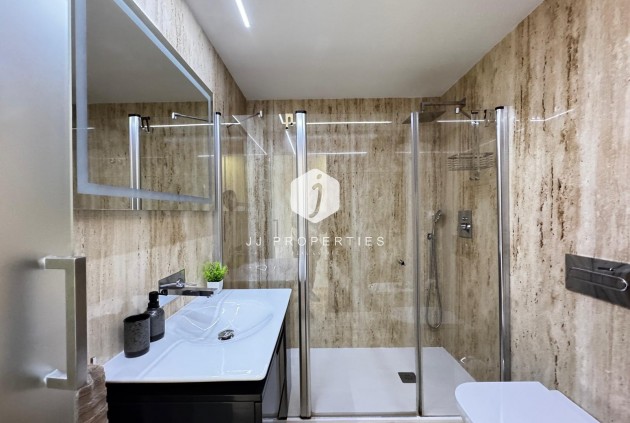 Resale - Penthouse -
Torrevieja - Estacion de autobuses