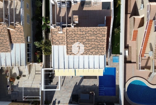 Aus zweiter Hand - Villa -
Orihuela Costa - Costa Blanca