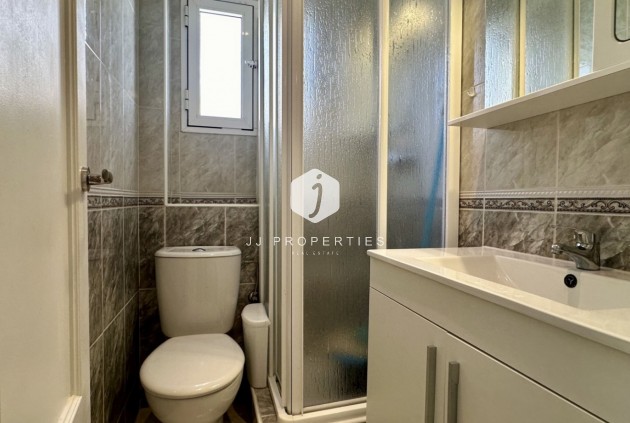 Aus zweiter Hand - Villa -
Orihuela Costa - Costa Blanca