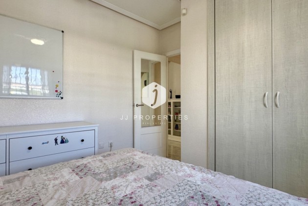 Aus zweiter Hand - Villa -
Orihuela Costa - Costa Blanca