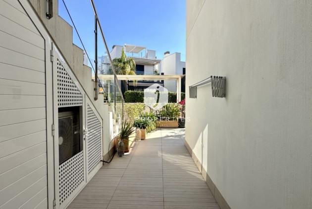 Aus zweiter Hand - Wohnung -
Orihuela Costa - Costa Blanca