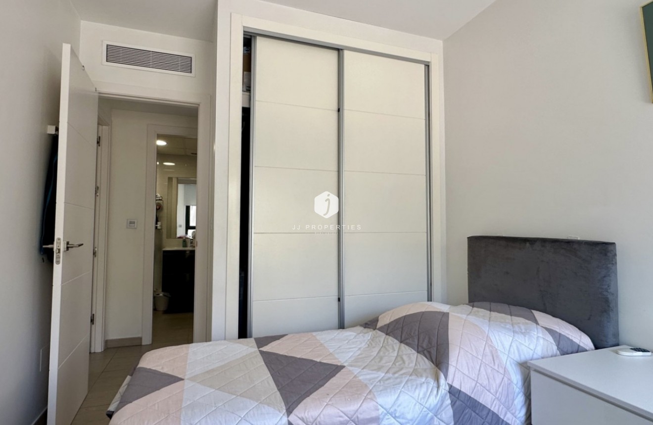 Aus zweiter Hand - Wohnung -
Orihuela Costa - Costa Blanca