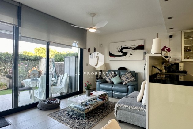 Aus zweiter Hand - Wohnung -
Orihuela Costa - Costa Blanca