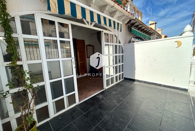 Resale - Chalet -
El Chaparral - Inland