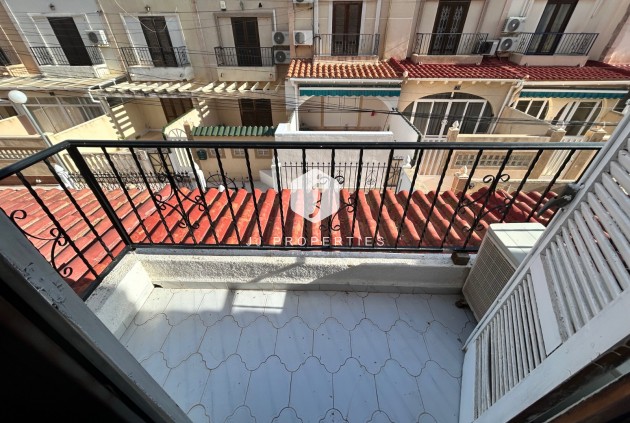 Resale - Chalet -
El Chaparral - Inland