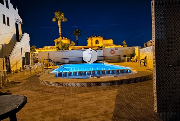 Resale - Chalet -
El Chaparral - Inland