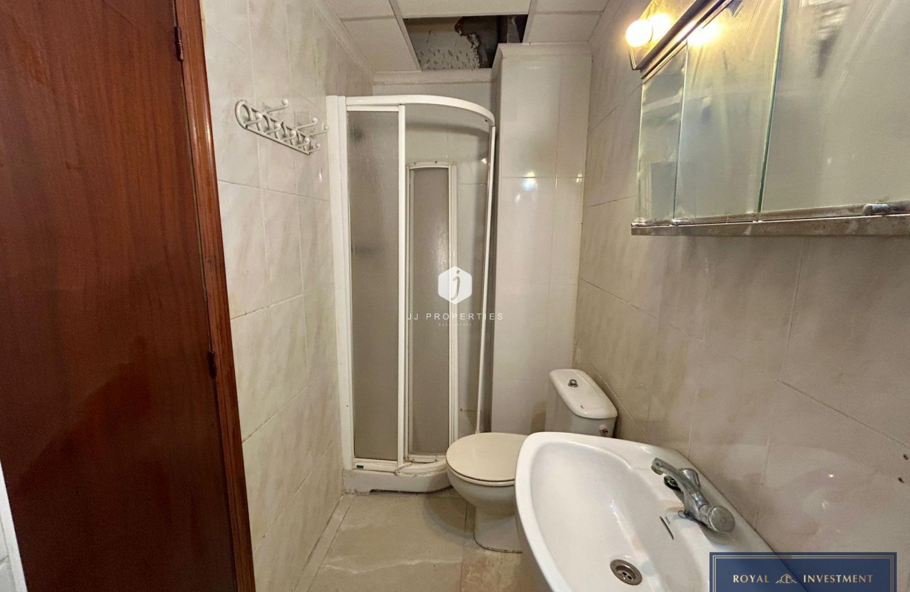 Aus zweiter Hand - Wohnung -
Torrevieja - Centro